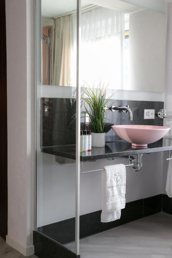 Stay2Night Bs Zurich Ngoại thất bức ảnh