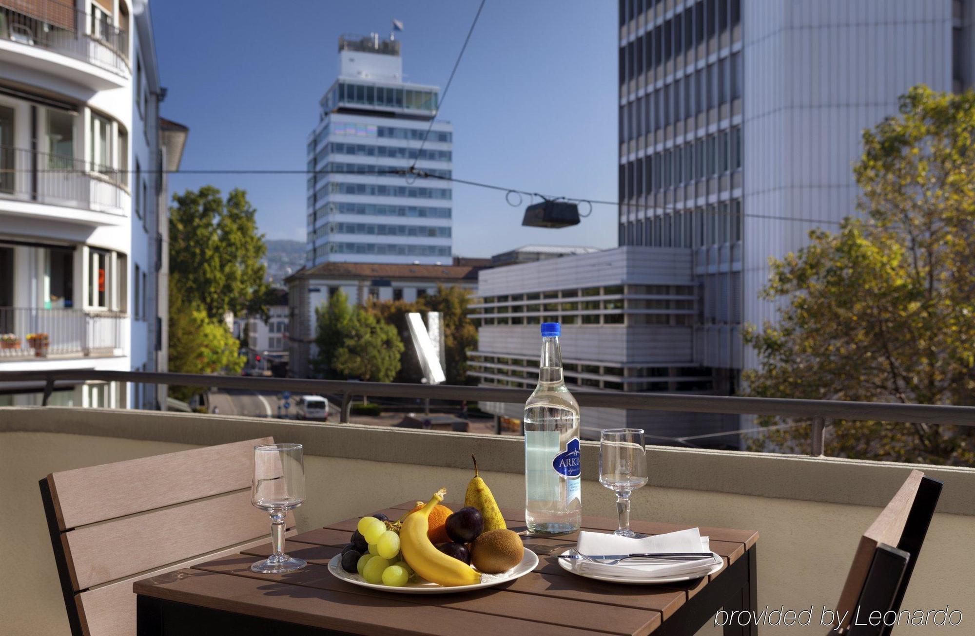 Stay2Night Bs Zurich Ngoại thất bức ảnh