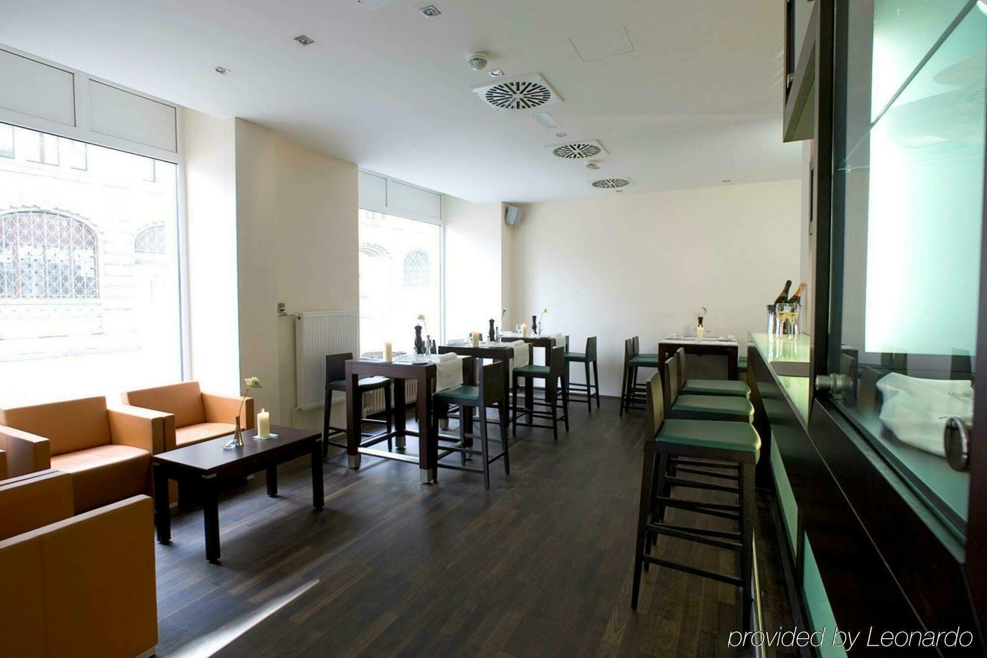 Stay2Night Bs Zurich Ngoại thất bức ảnh