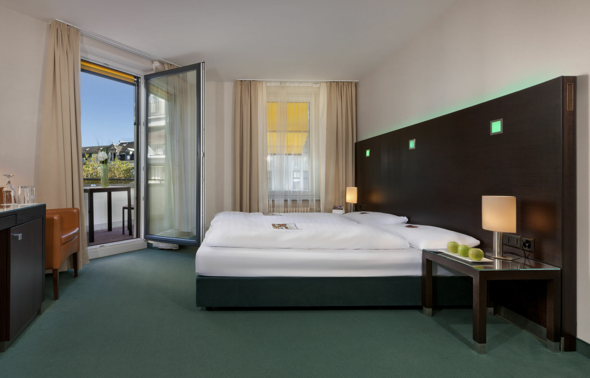 Stay2Night Bs Zurich Ngoại thất bức ảnh